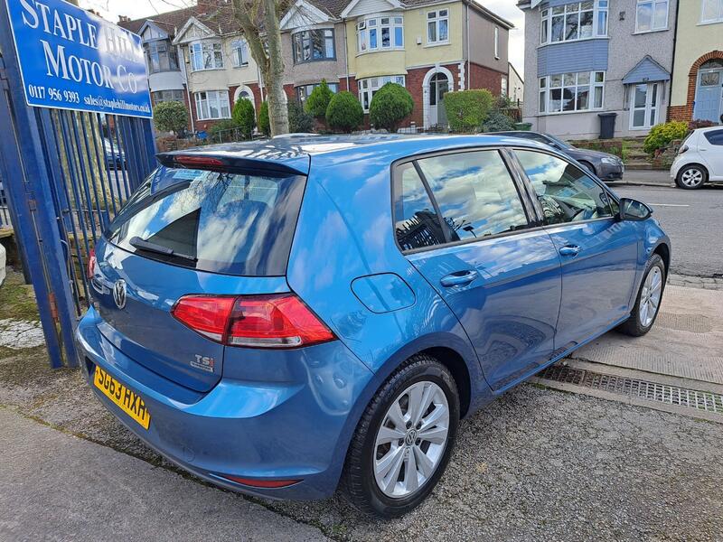 View VOLKSWAGEN GOLF 1.4 TSI BlueMotion Tech SE