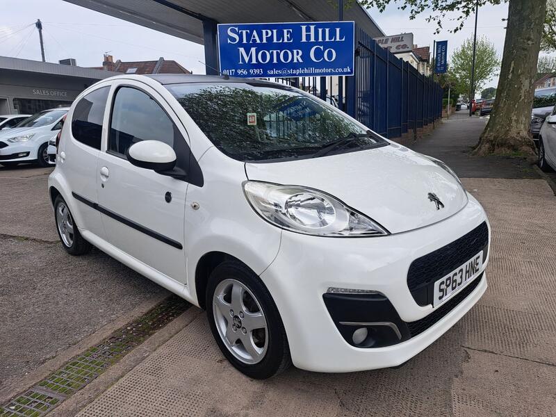 View PEUGEOT 107 1.0 12V Envy