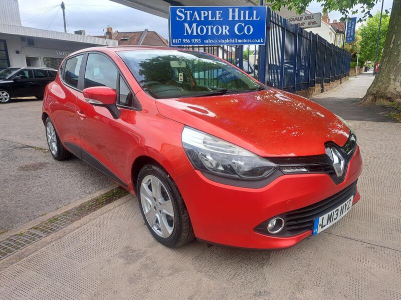 View RENAULT CLIO 1.2 16V Expression +