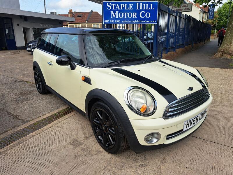 View MINI CLUBMAN 1.6 Cooper Clubman