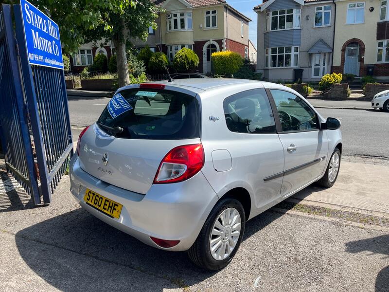 View RENAULT CLIO 1.2 I-Music