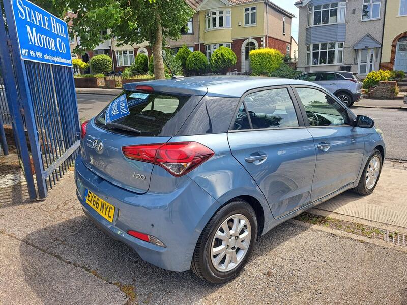 View HYUNDAI I20 1.2 Blue Drive SE