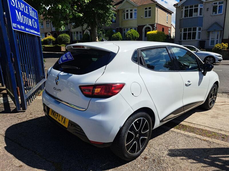 View RENAULT CLIO 1.2 16V Dynamique MediaNav
