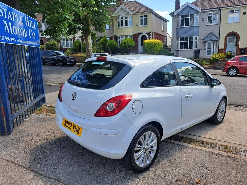 View VAUXHALL CORSA 1.2 16V SE