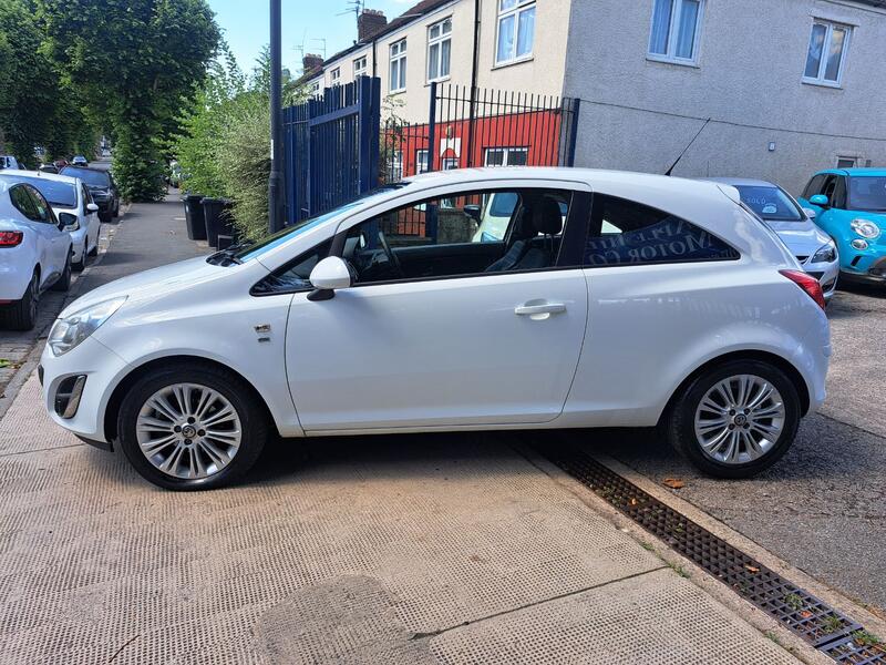 View VAUXHALL CORSA 1.2 16V SE