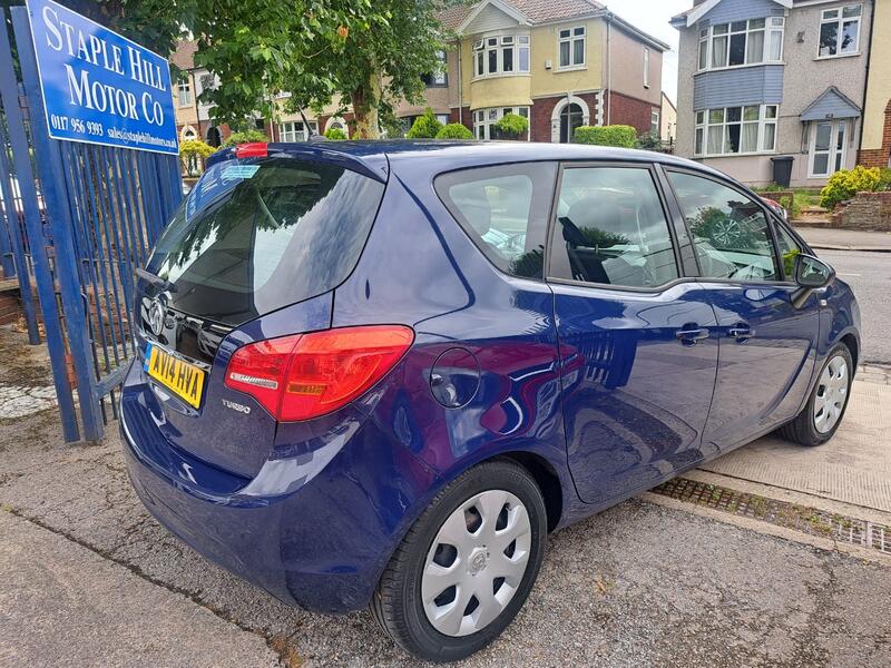 View VAUXHALL MERIVA 1.4 i Turbo Exclusiv
