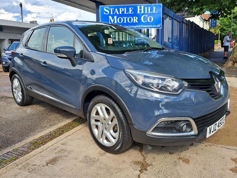 View RENAULT CAPTUR 1.5 dCi ENERGY Dynamique MediaNav