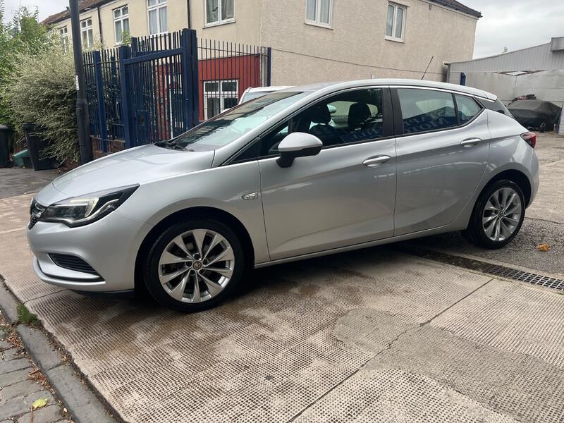View VAUXHALL ASTRA 1.4 i Design