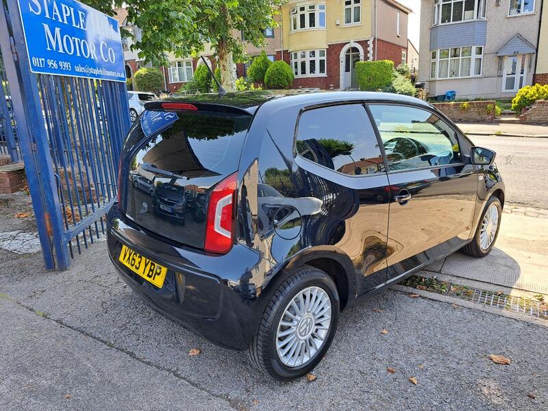 View VOLKSWAGEN UP 1.0 High up!