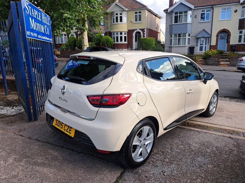 View RENAULT CLIO 1.2 Dynamique MediaNav 1.2 16V 75