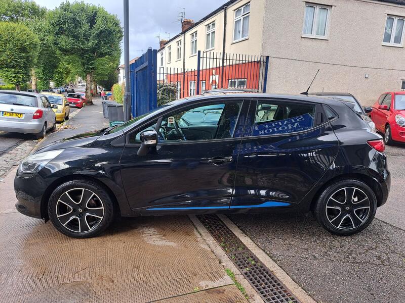 View RENAULT CLIO 0.9 TCe Dynamique MediaNav