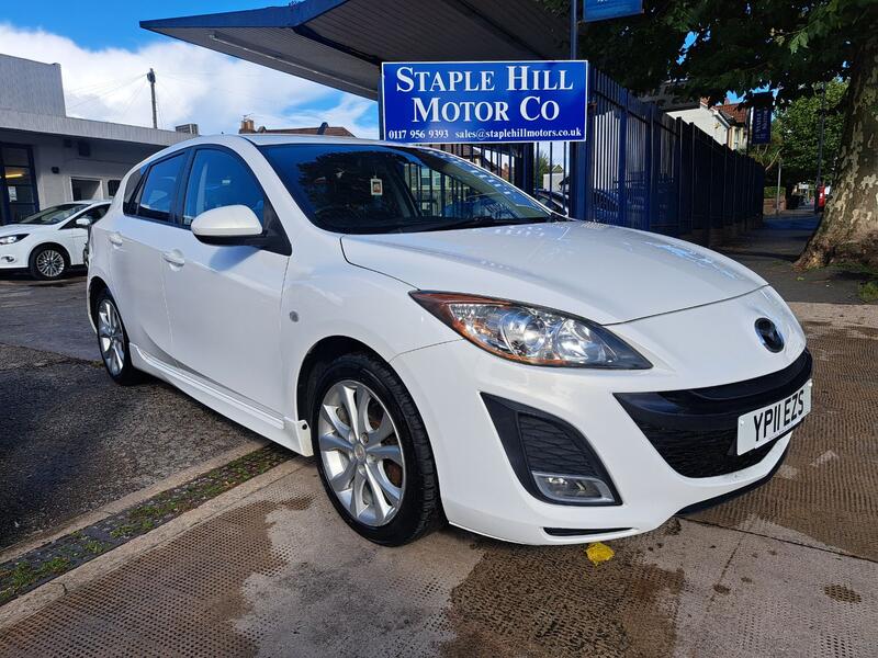 View MAZDA MAZDA3 1.6 Sport